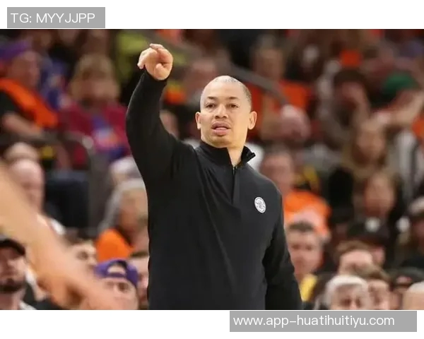 小卡何时能有效防守对手箭头卢指导表示需等他完全恢复健康