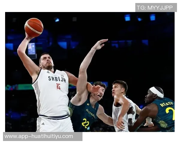 约基奇首节状态低迷仅得3分6板4助表现不佳球队面临挑战